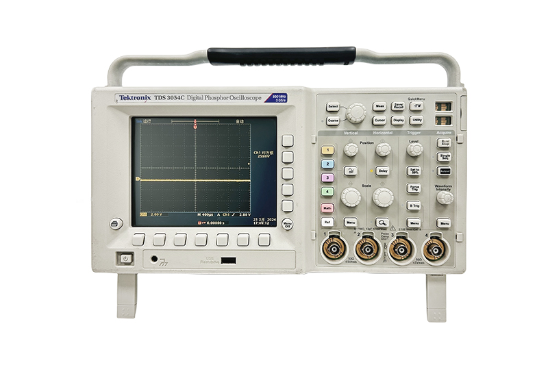 Tektronix泰克 TDS3054C 數字示波器100MHz到500MHz四通道